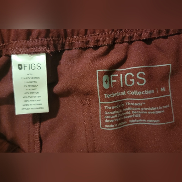 FIGS high-waisted Zamora scrub pants - Picture 3 of 5
